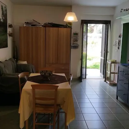 Francesca Per Soggiorni Al Mare * Specchiolla
